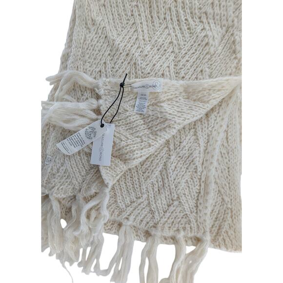 Treasure & Bond Soft Ivory Chunky Knit Scarf - Picture 3 of 6